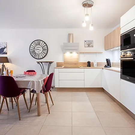 Apartment Seduisant 68m² Proche De La *