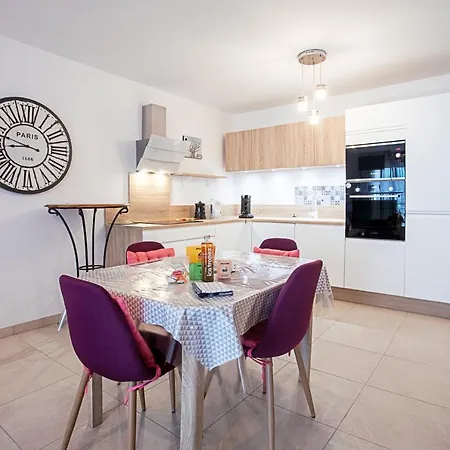 Appartement Seduisant 68m² Proche De La *