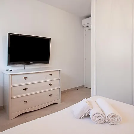 Seduisant 68m² Proche De La Fréjus